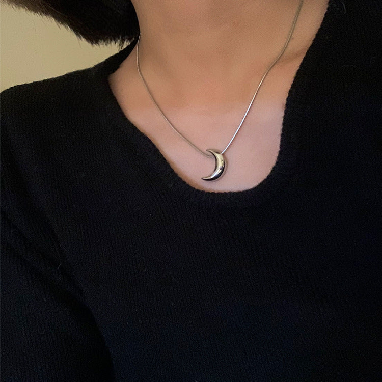 Women's Titanium Steel Moon Shape Design Clavicle Chain Necklace