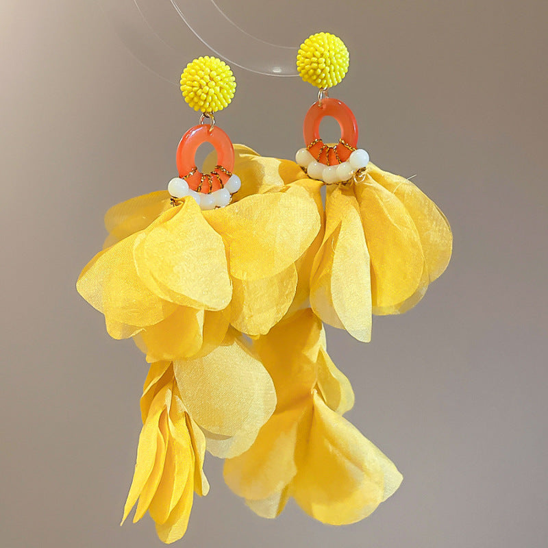 Women's Bead Flower Tassel Light Luxury High-grade Vacation Style Earrings