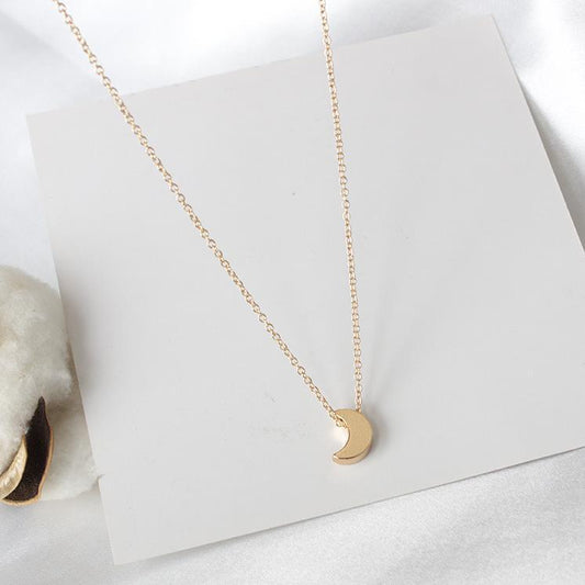 Unique Fashion Simple Thick Moon Ornament Necklaces
