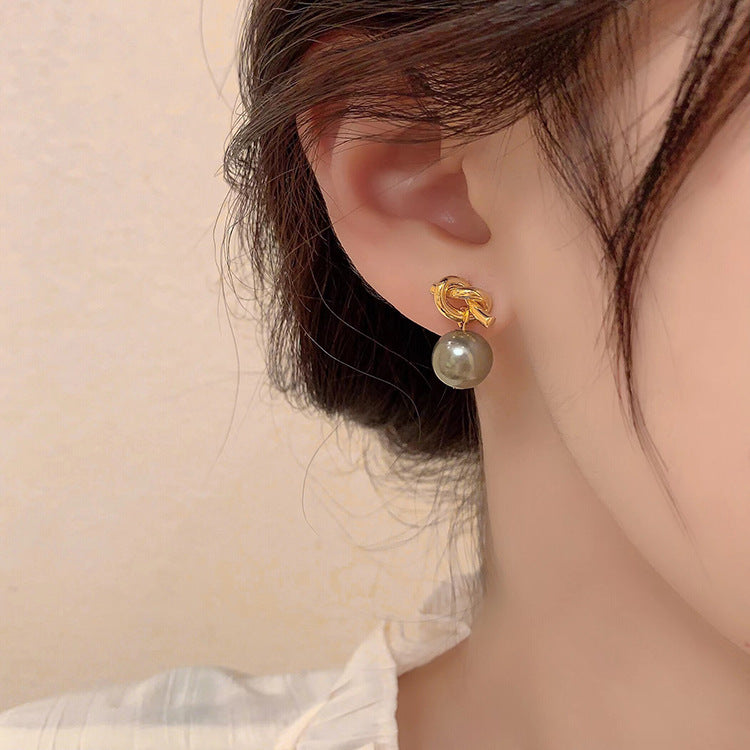 Women's Needle Metal Knotted Pearl Korean Fashion Earrings