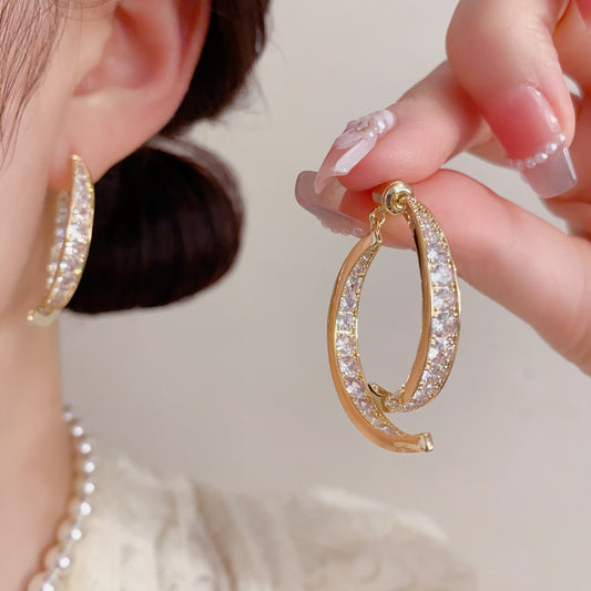 Exquisite Fashion High Texture Copper Micro Earrings