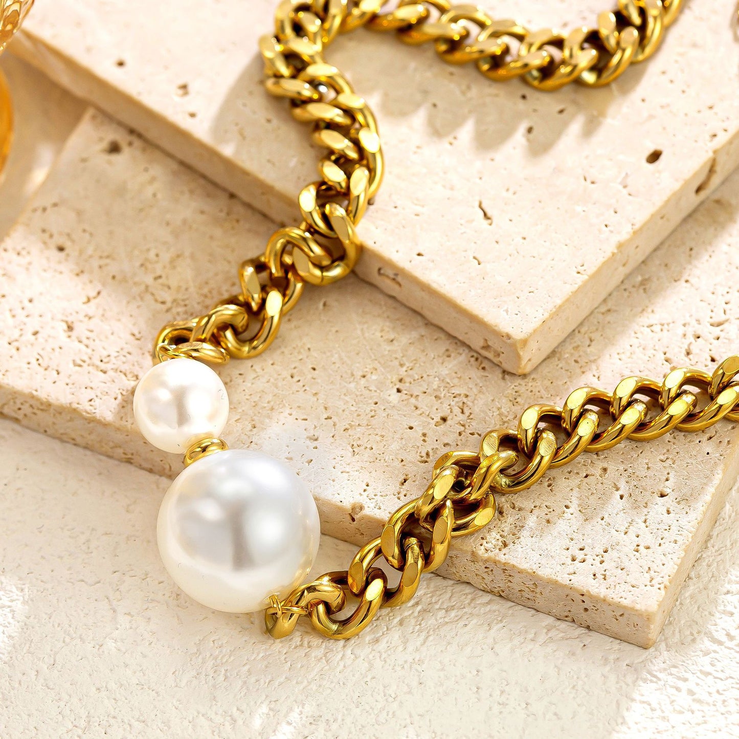 Fashion Personality Size Pearl Grain Connected Gold Metal Necklaces