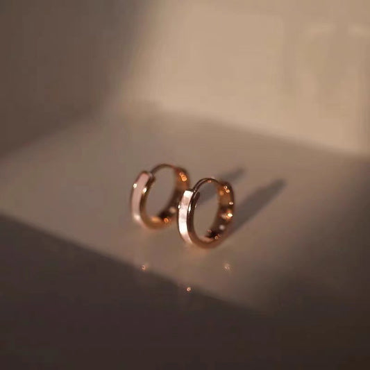 Simple Ear Clip Female Niche High-grade Light Earrings