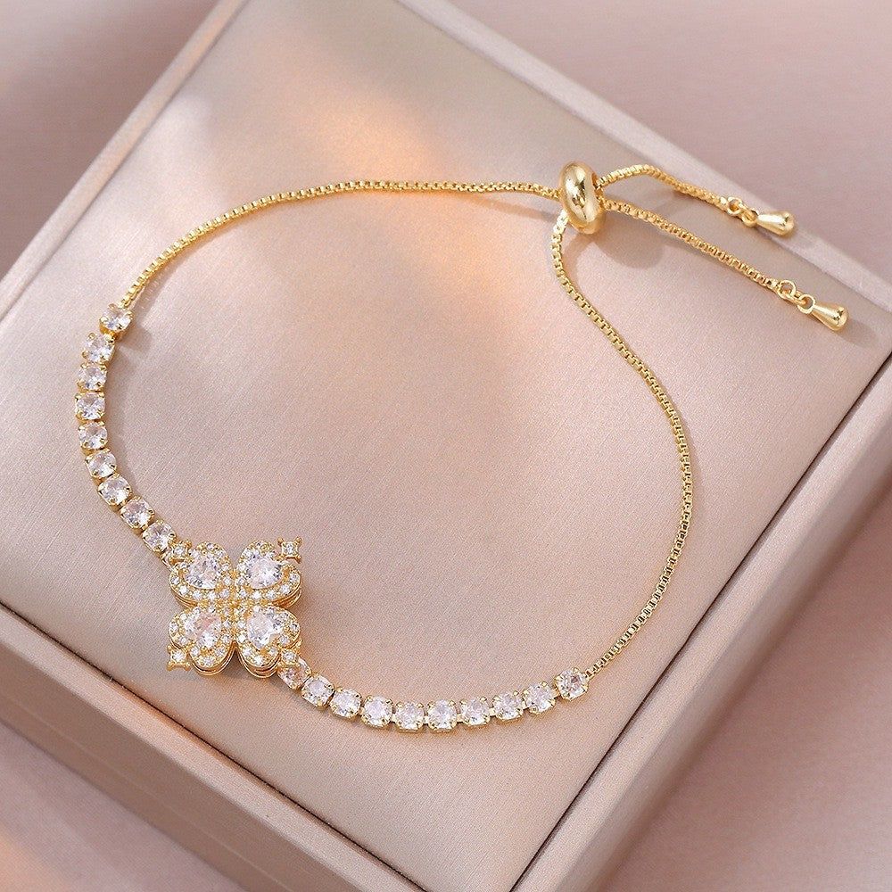 Female Five Petal Flower Fashion Bauhinia Rotatable Bracelet
