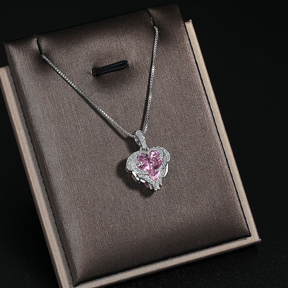 Women's Heart-shaped Light Luxury Diamond Clavicle Chain Necklaces