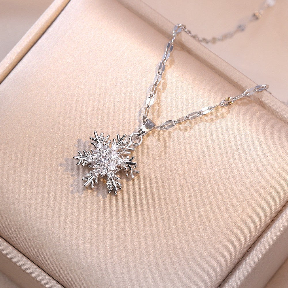 Women's Colorful Flower Titanium Steel Clavicle Chain Necklace