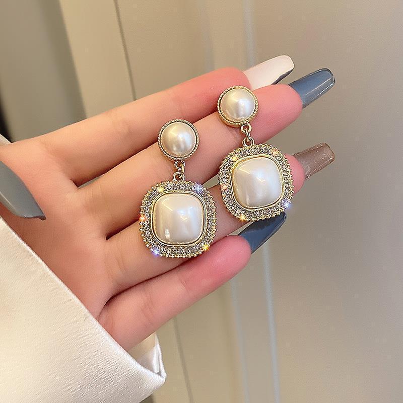 Special Offer Full Diamond Geometric Square Trendy Graceful Stud Earrings