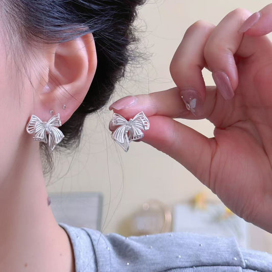 Out Bow Female Niche Unique Exquisite Gentle Earrings