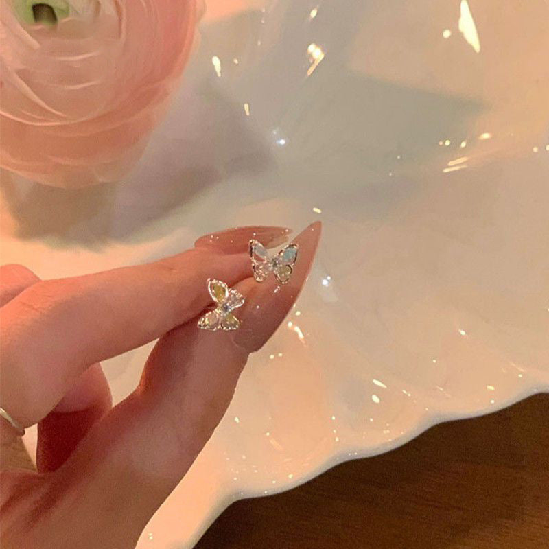 Women's Sier Butterfly Fresh Light Luxury Minority High-grade Earrings