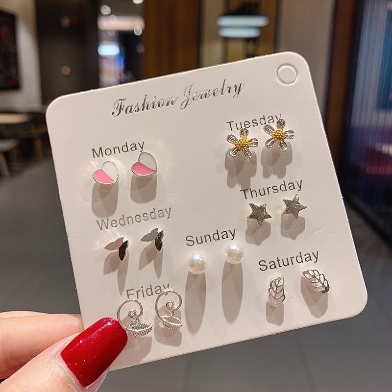 Women's Bone Niche Clips Light Luxury Elegant Stud Earrings