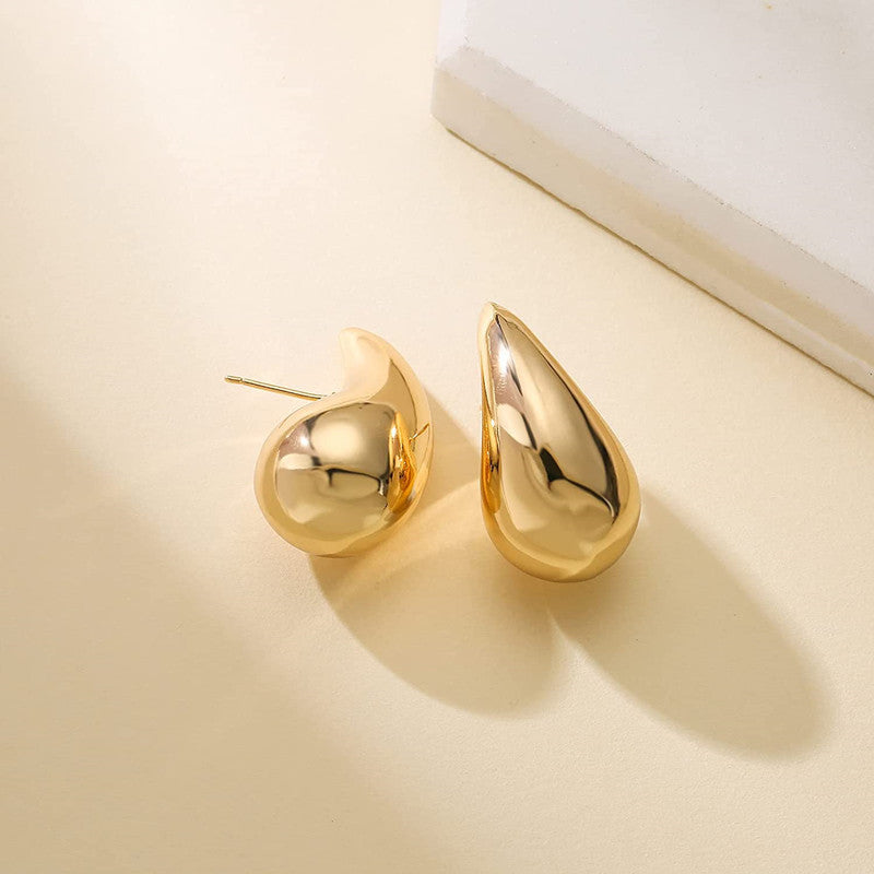 High-grade Titanium Steel Style Simple Stylish Water Drop Shape Female Stud Earrings