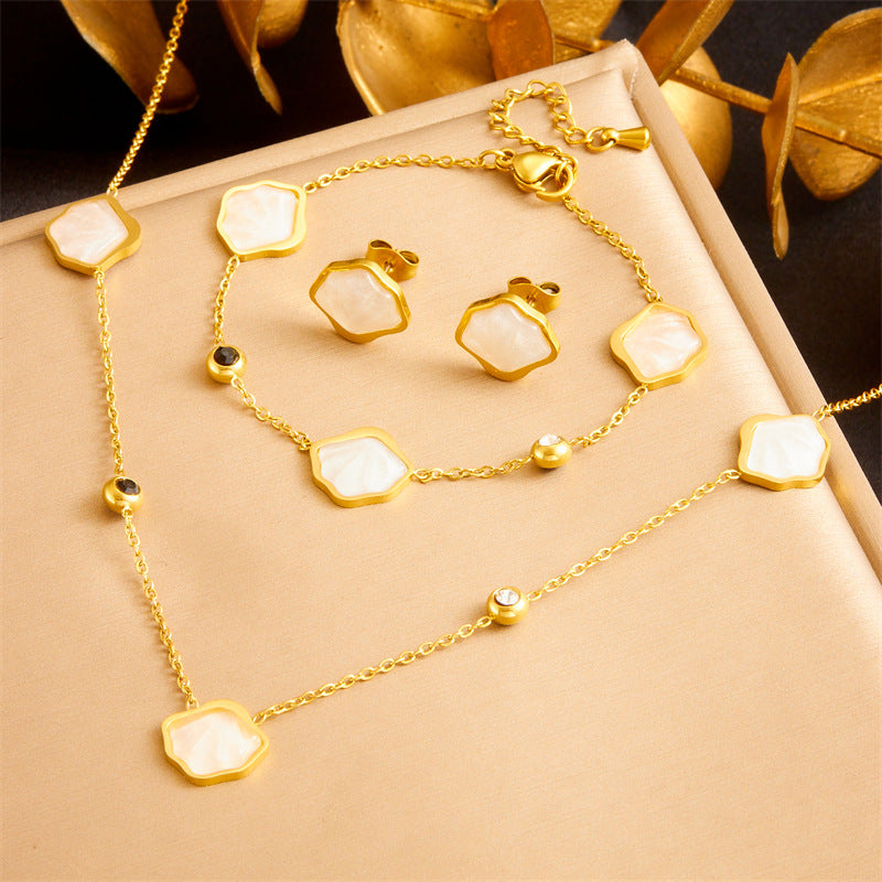 Exquisite Gold-plated Stainless Steel Love Pearl Flower Butterfly Jewelry Set