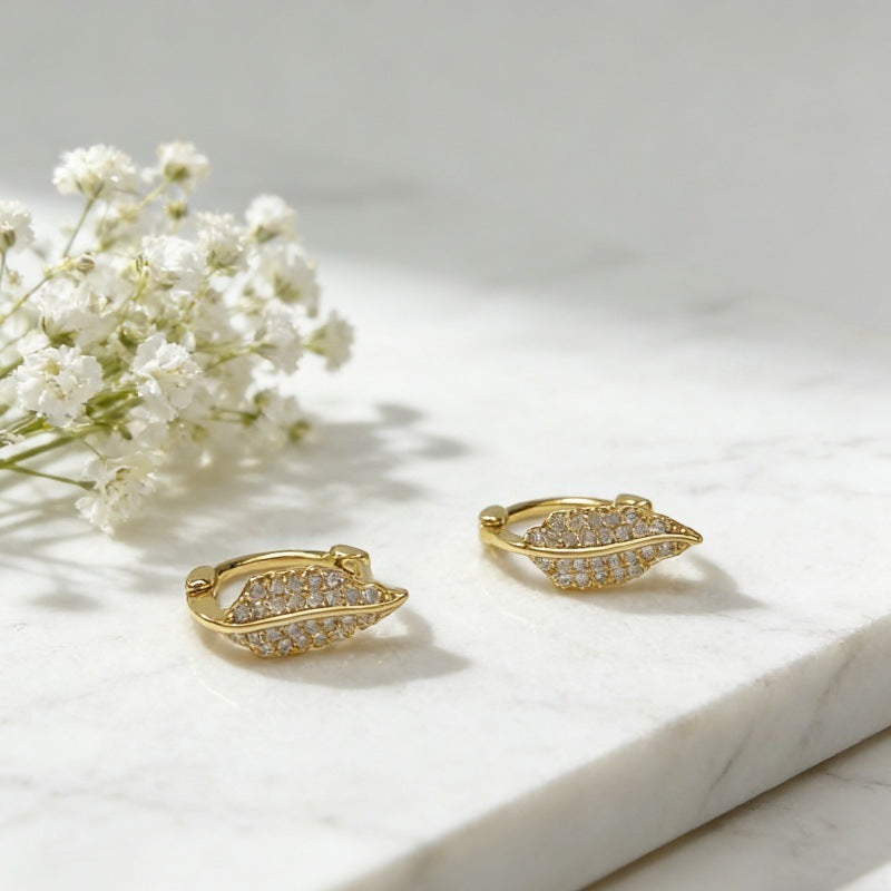 Small Leaf-shaped Fashion Temperament Super Shiny Leaves Ear Earrings