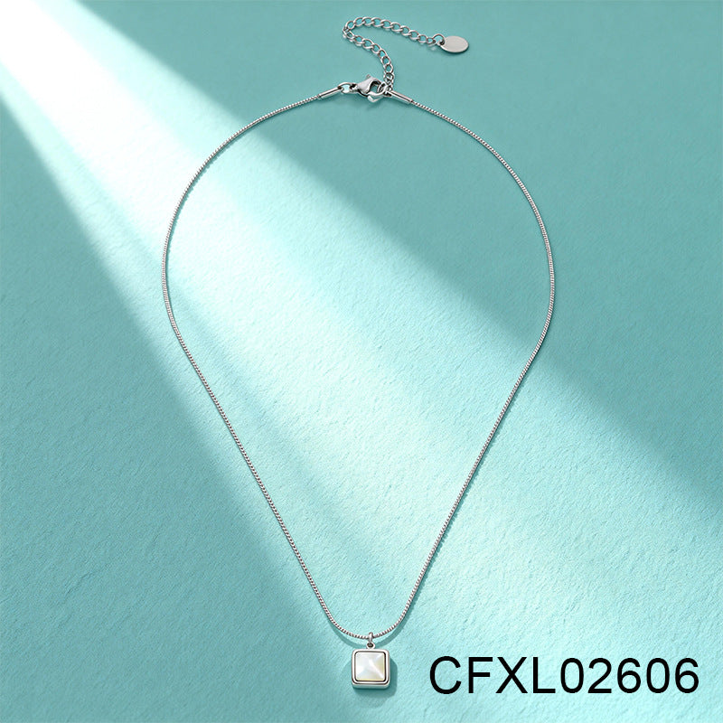 Women's Light Luxury High-grade Titanium Steel Simple Geometric Necklace