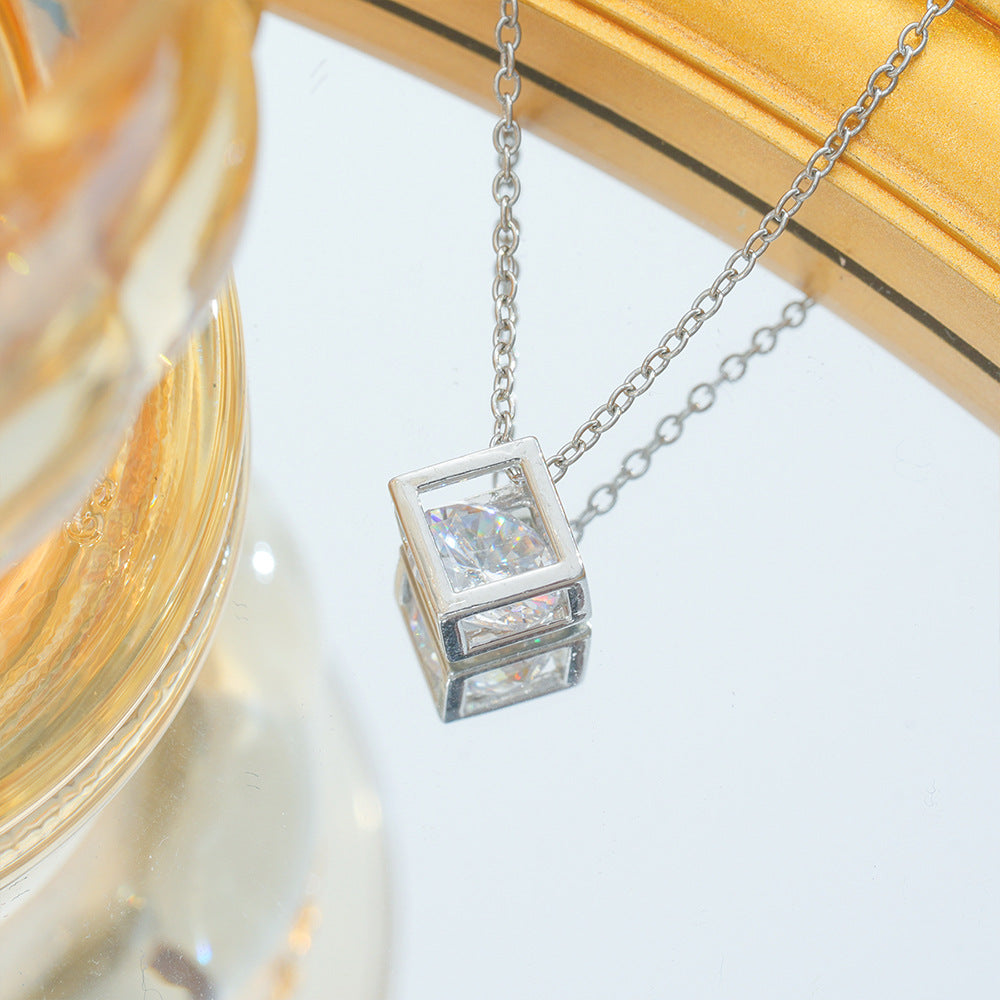 Titanium Steel Female Micro Inlaid Zircon Necklaces