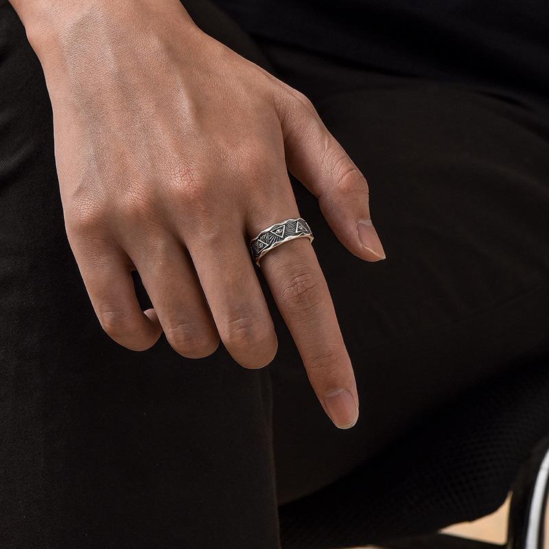 Men's Design Sense Niche Retro Personalized Index Ring