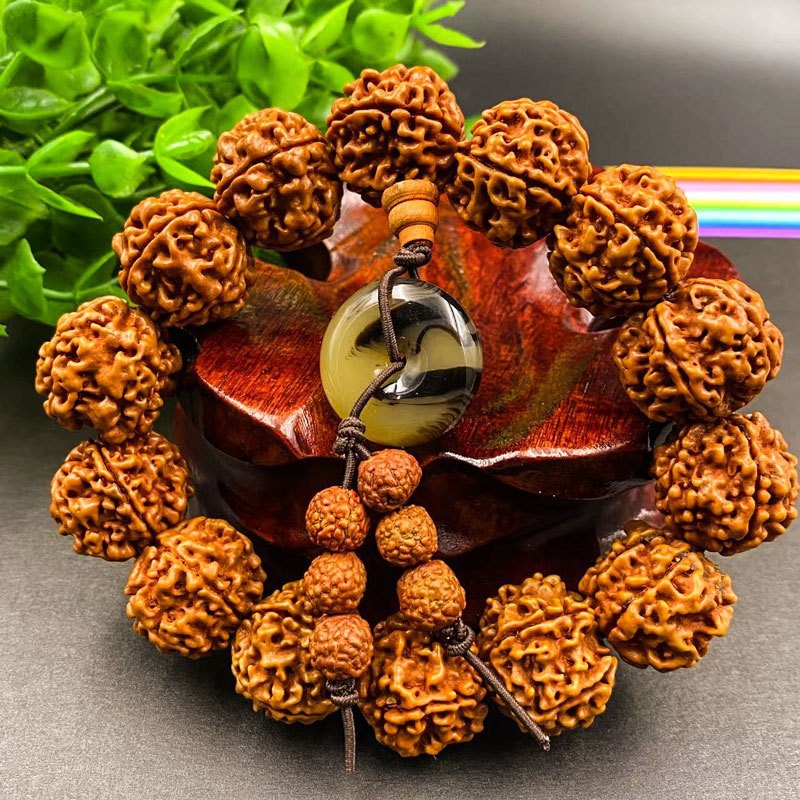 Bone Sea Willow Beeswax Horn Five Faces Buddha Beads Pipal Bracelets