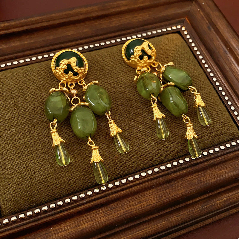 Women's Palace Style Sier Flower Light Luxury High-grade Design Sense Earrings