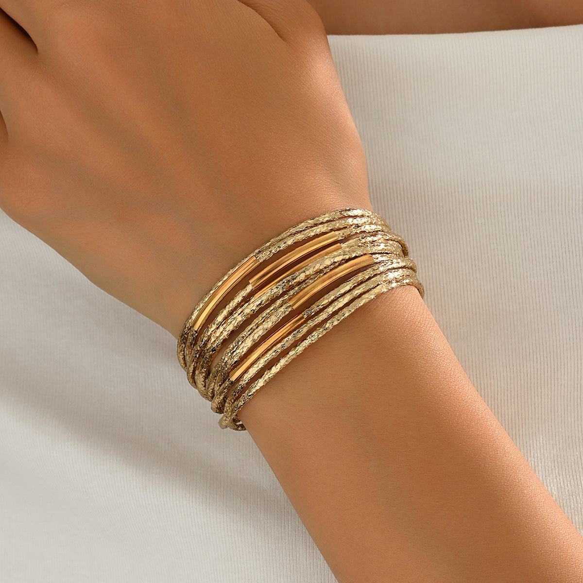 Fashion Metal Alloy Snake Chain Buckle Simple Bracelet