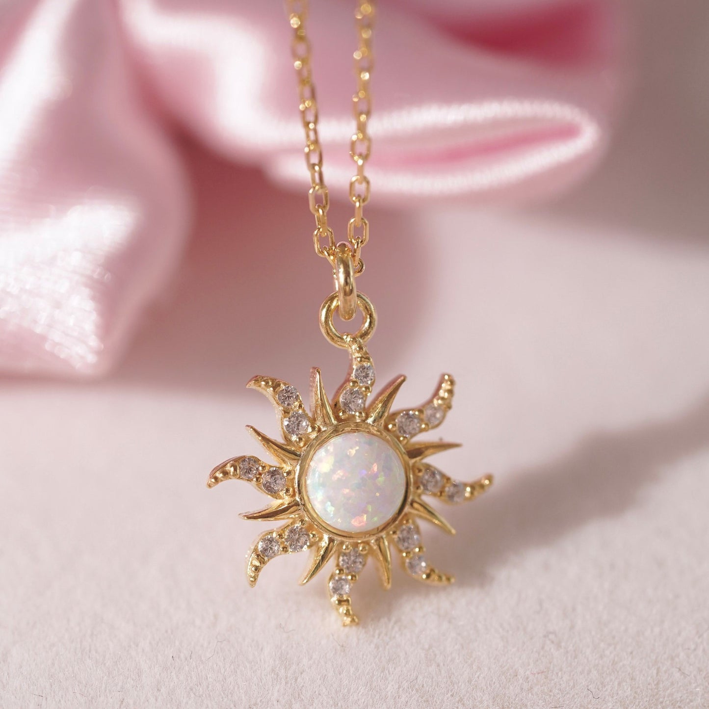 Unique Real Female Micro Inlaid Zircon Necklaces