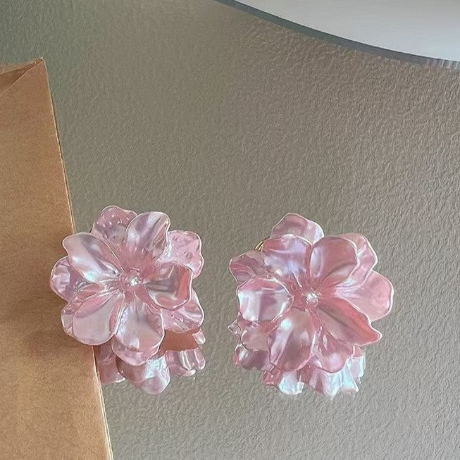 Special Offer White Flower Trendy Niche Stud Earrings
