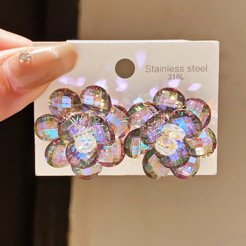 Women's Affordable Luxury Style Dopamine Crystal Flowers Refined Personalized Sweet Stud Earrings