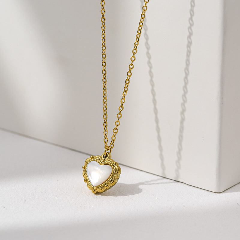 Style Fritillary Love Female Titanium Steel High-grade Simple Necklace