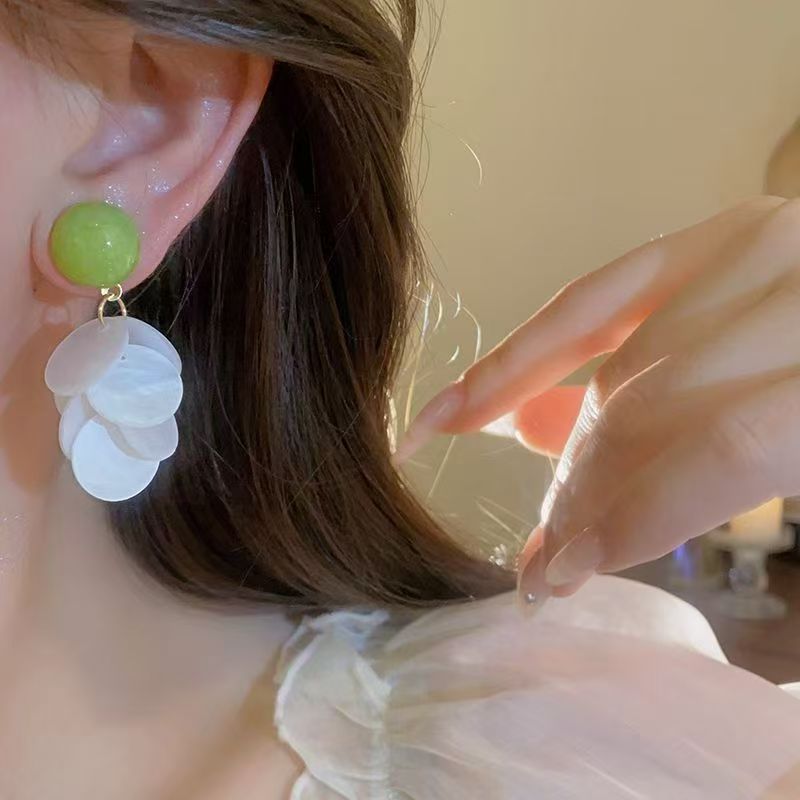 Avocado Green Fashionable Vacation Style Elegant Light Stud Earrings
