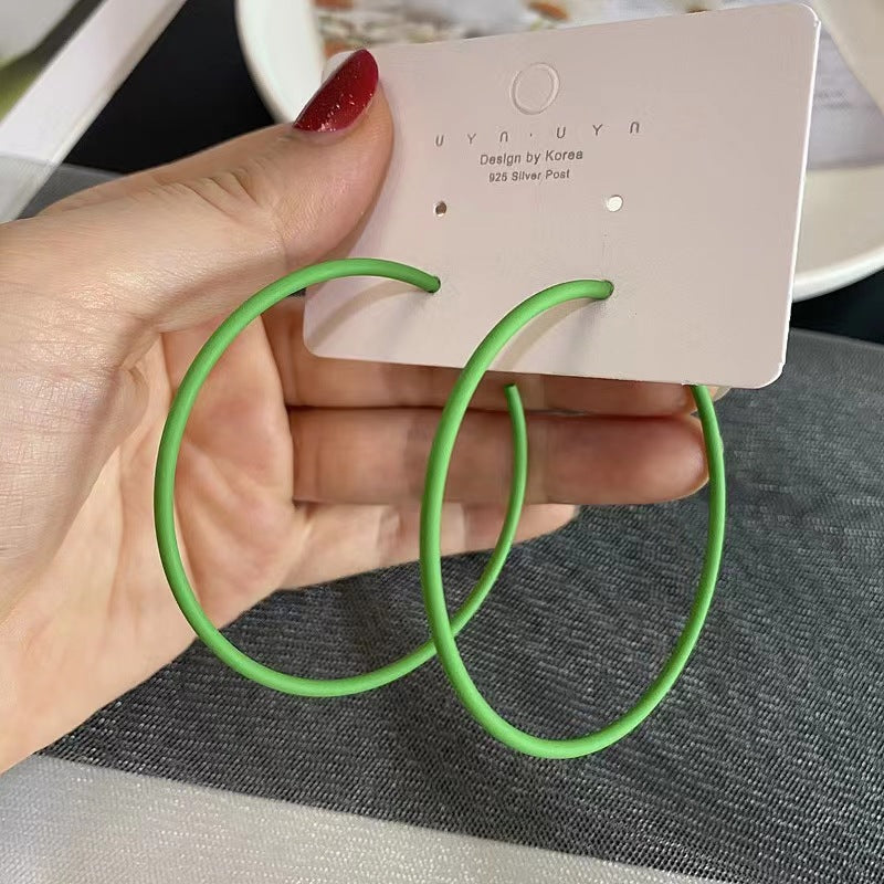 Sier Needle Metal Circle Paint Fashion Exaggerated Temperamental Earrings