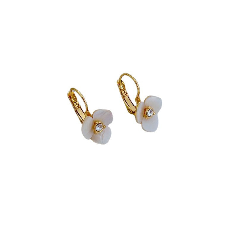 Fashion Sweet Princess Style Marine Natural Shell Flower Modeling Temperament Rings