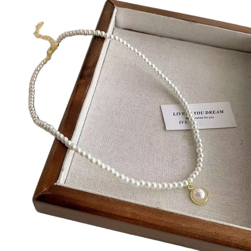 Women's Pearl Light Luxury Minority High-grade Clavicle Chain Necklaces