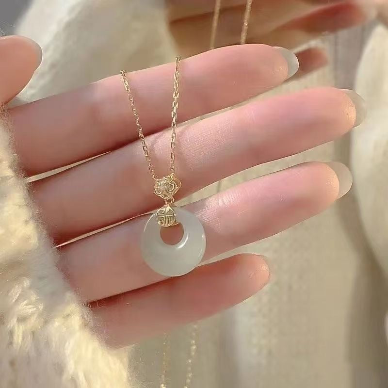 Chinese Lucky Peace Buckle Female Gift Mom Style Necklace
