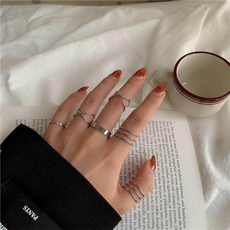 Women's Simple Geometric Joint Personality Affordable Luxury Niche Design Suit Bracelets