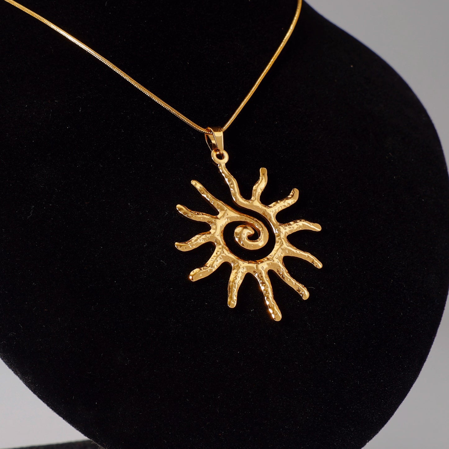 Titanium Steel Stainless Fashion Simple Light Luxury Gold Pendants