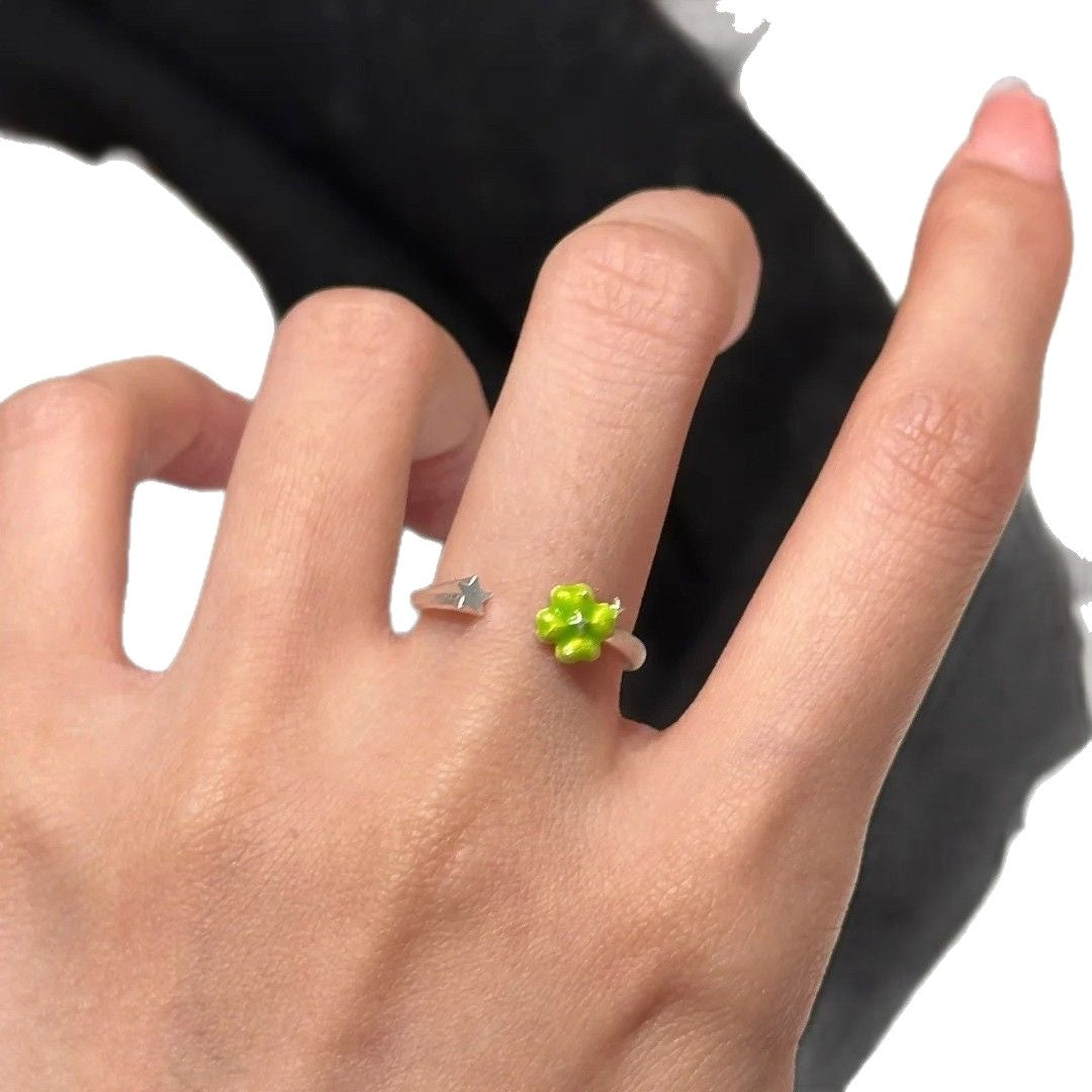 Lucky Four-leaf Clover Minority Simple Design Sense Fresh Sweet Earrings