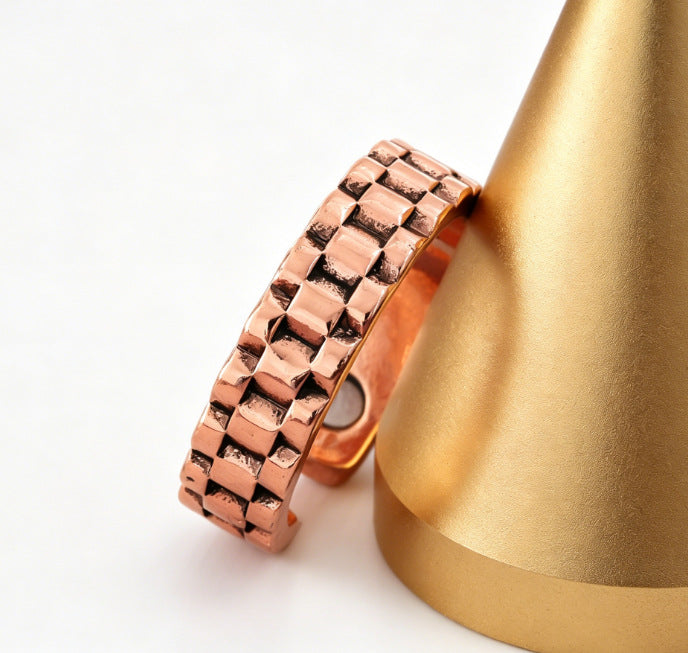 Bronze Creative Pattern Magnet Retro Fashion High Sense Ring