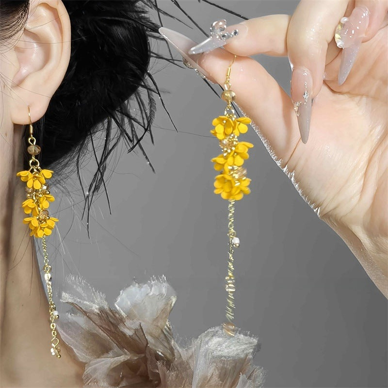 Women's Green Leaf Lily Yellow Series Tassel Light Luxury High-grade Sweet Rings