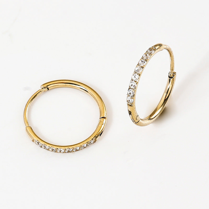 High Quality Carved Stainless Steel Studded With Zircon Titanium Earrings