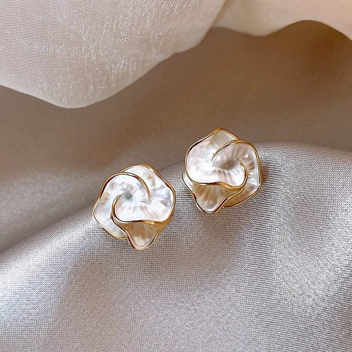 Women's Sier Pearl Light Luxury Sense Niche Earrings