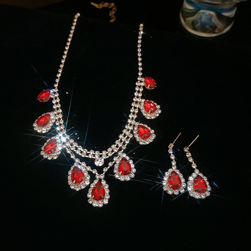 Women's Luxury Minority Clavicle Chain Palace Style Jewelry Set