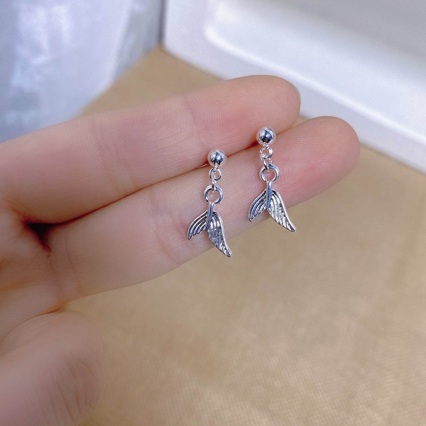Simple Individually Packaged Exquisite Sier Bow Stud Earrings