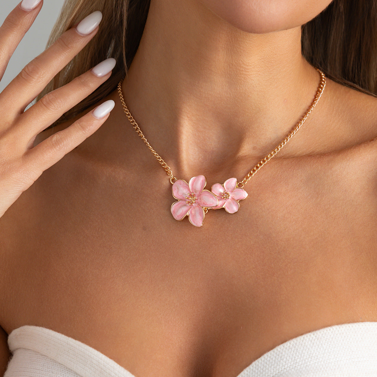 Style Glaze Flowers Refreshing Stylish Five Petal Flower Clavicle Pendants