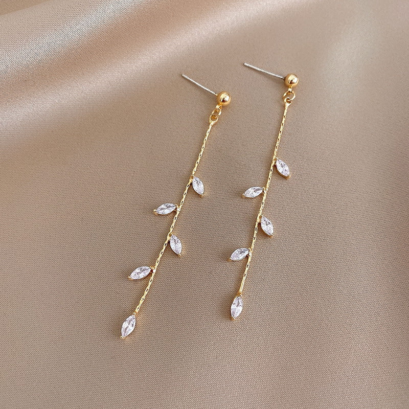 Women's Leaf Temperament Ear Female Water Drop Earrings