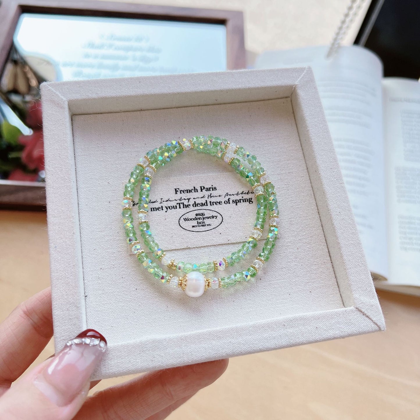 Women's Pearl Series Classic High-grade Temperament Style Bracelet