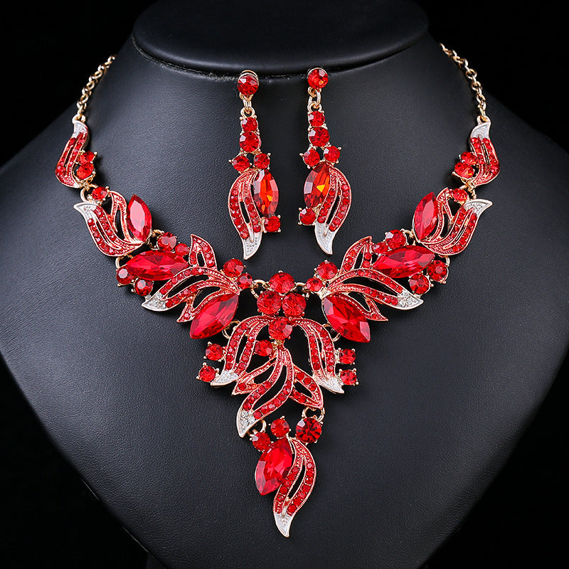 Painting Oil Female High Profile Retro Sweater Chain Clavicle Alloy Necklaces