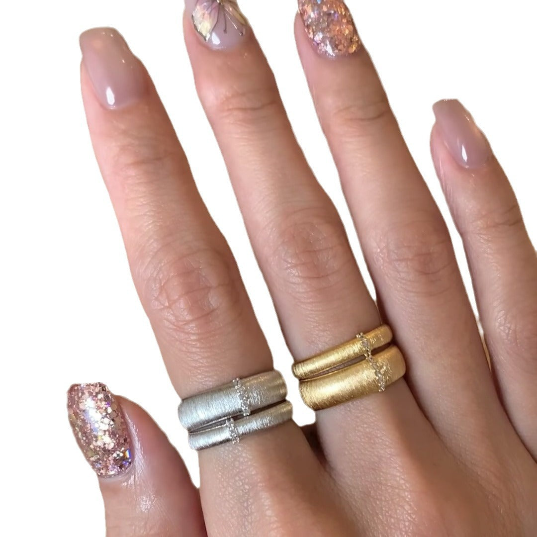 French Entry Lux Sier Retro Brushed Italian Ring
