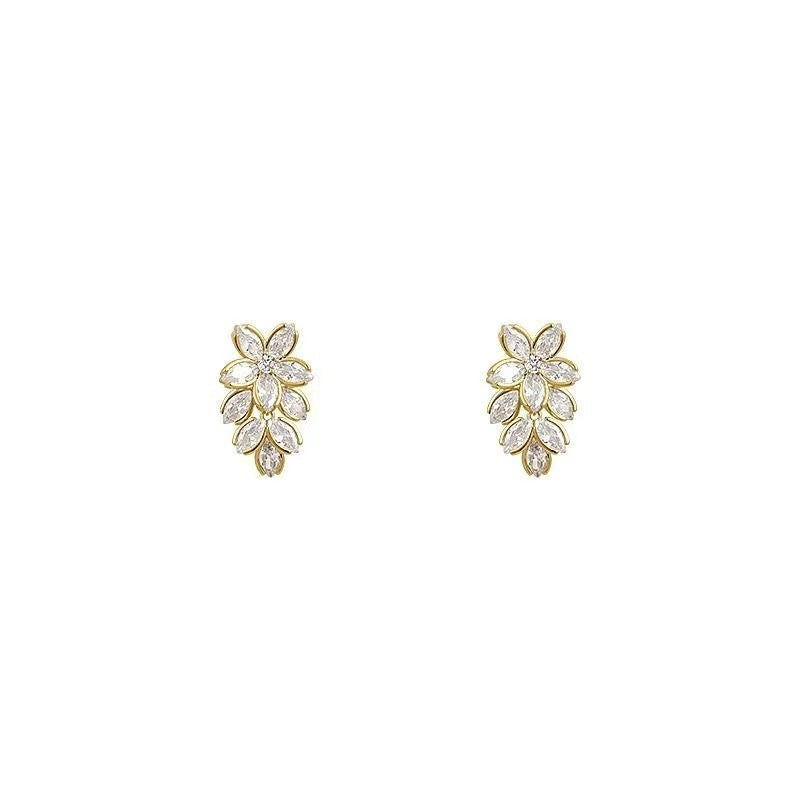 Women's Style Flower Advanced Design Light Luxury Temperament Earrings