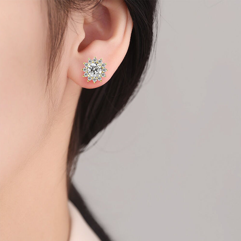 Fashion Sun Flower Ear High-grade Diamond Flash Eight Hearts Arrows Rings