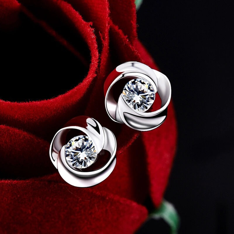 Women's Temperament Korean Style Simple Diamond Rose Earrings