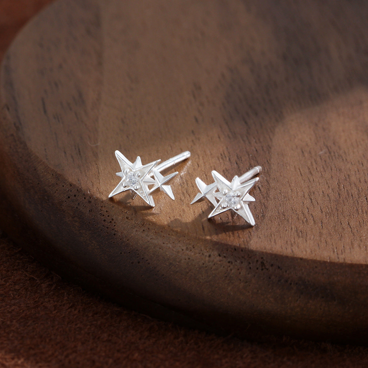 Women's Star Ear Exquisite Size Asterism Eardrops Sweet Cool Niche Earrings